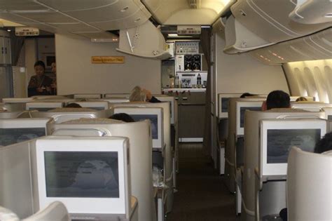 Flight Review: Asiana (777.